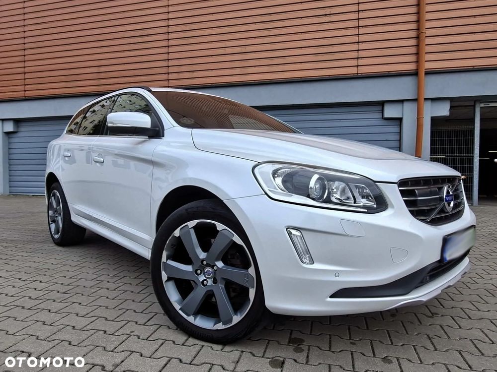 Volvo XC 60 D4 Geartronic Momentum - 1