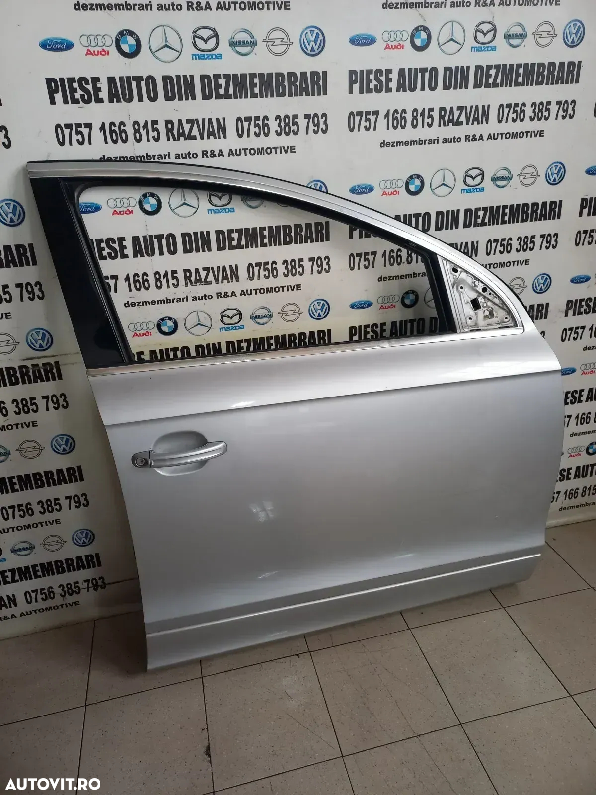 Usa Portiera dreapta Fata Audi Q7 4L An 2006-2007-2008-2009-2010-2011-2012-2013-2014-2015 - Dezmemb - 2
