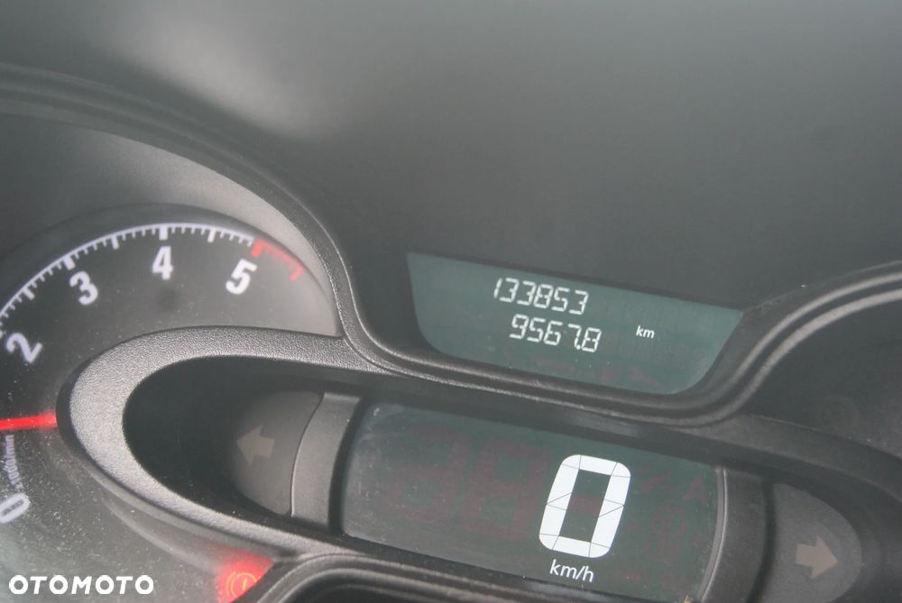Opel Vivaro-B - 31