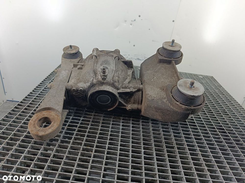 DYFERENCJAŁ TYŁ RENAULT SCENIC RX4 J641340041 2.0 16V - 1