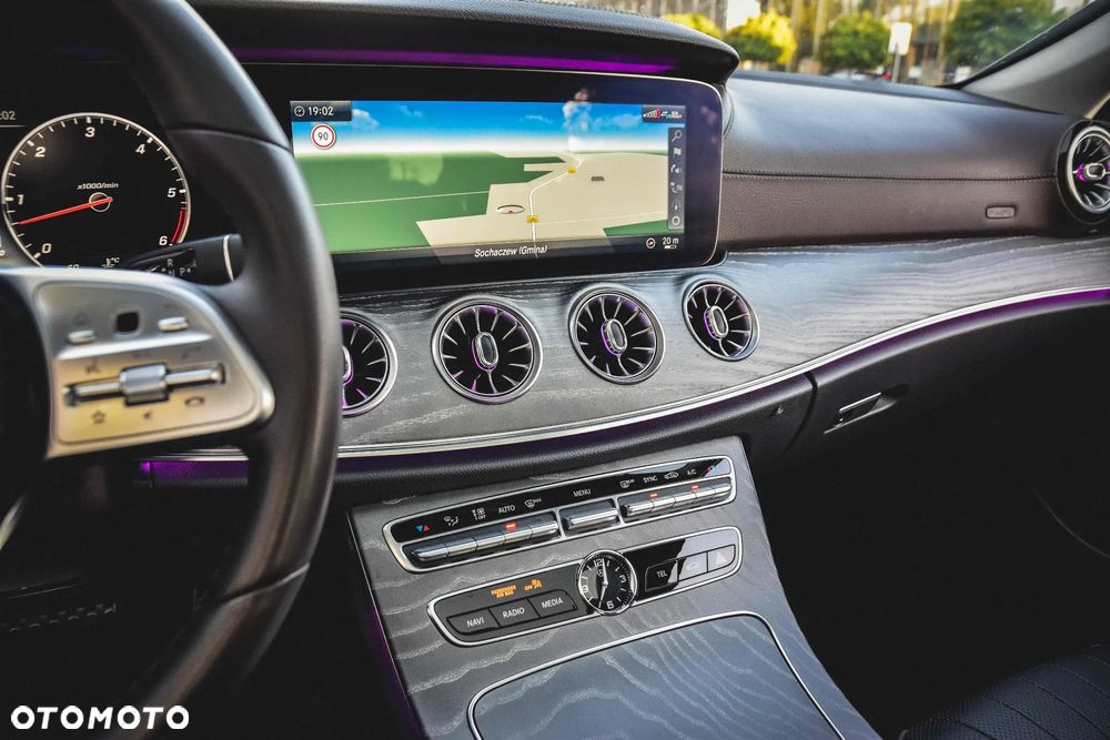 Mercedes-Benz CLS 400 d 4-Matic 9G-TRONIC - 38