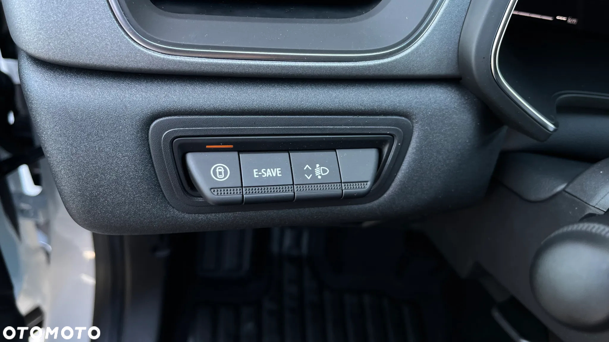 Renault Captur - 10