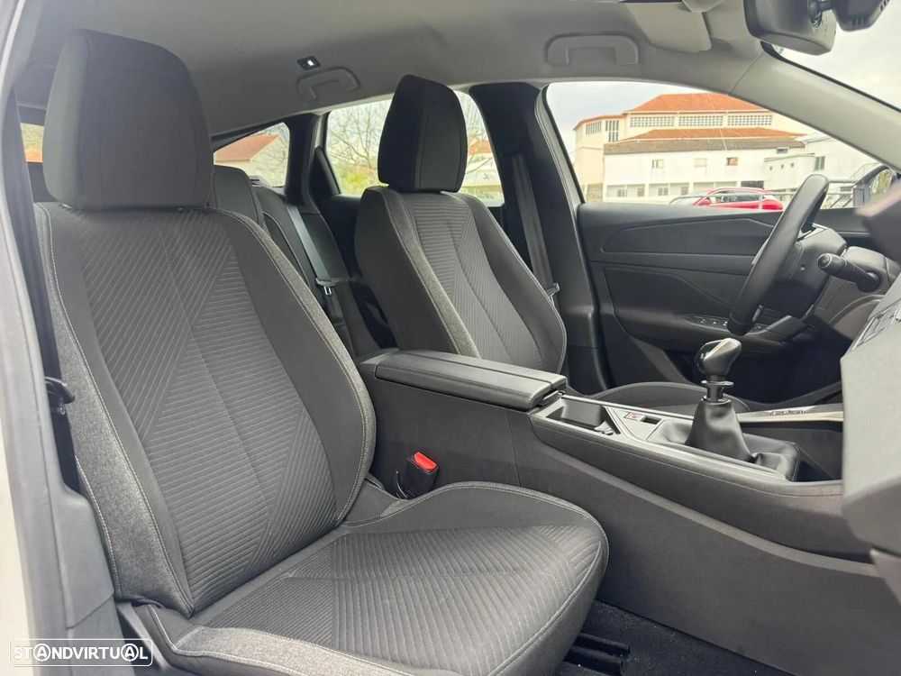 Peugeot 308 SW 1.2 PureTech Active Pack - 28