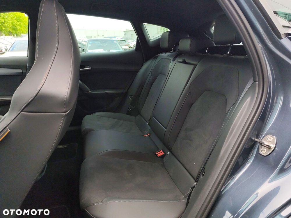Cupra Formentor 1.5 eTSI mHEV DSG - 13