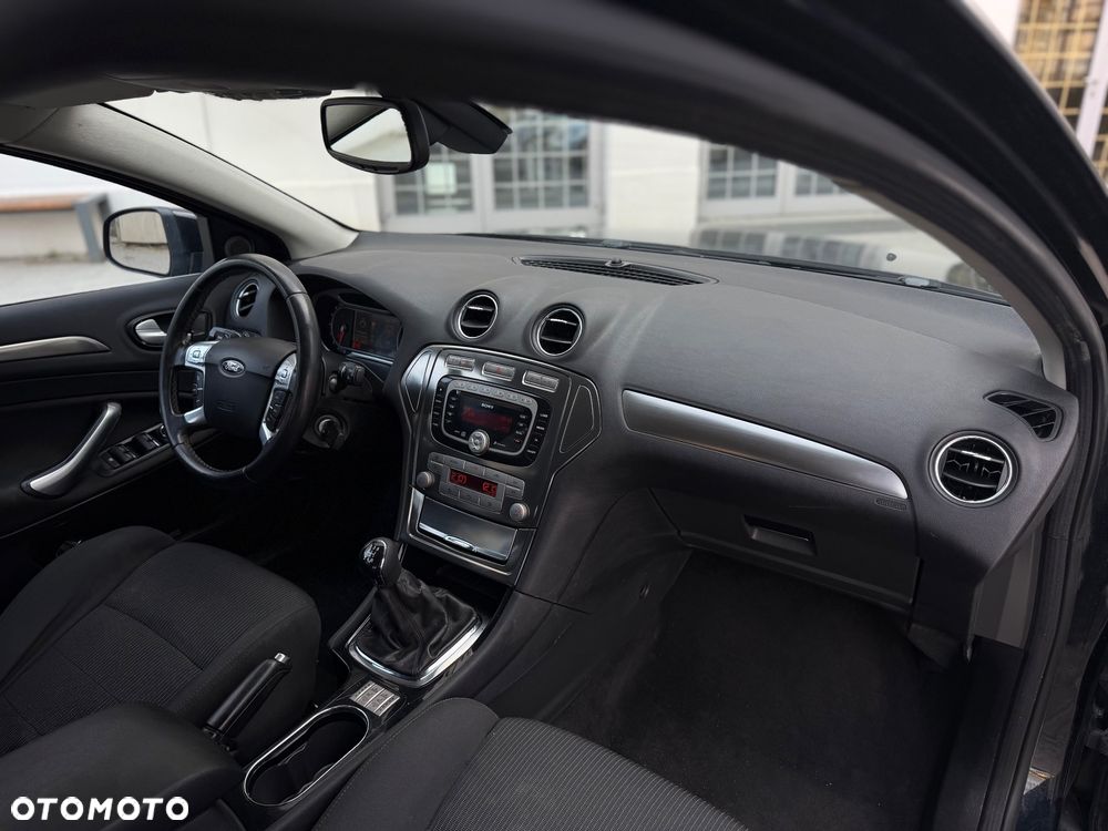 Ford Mondeo 2.0 Titanium - 6