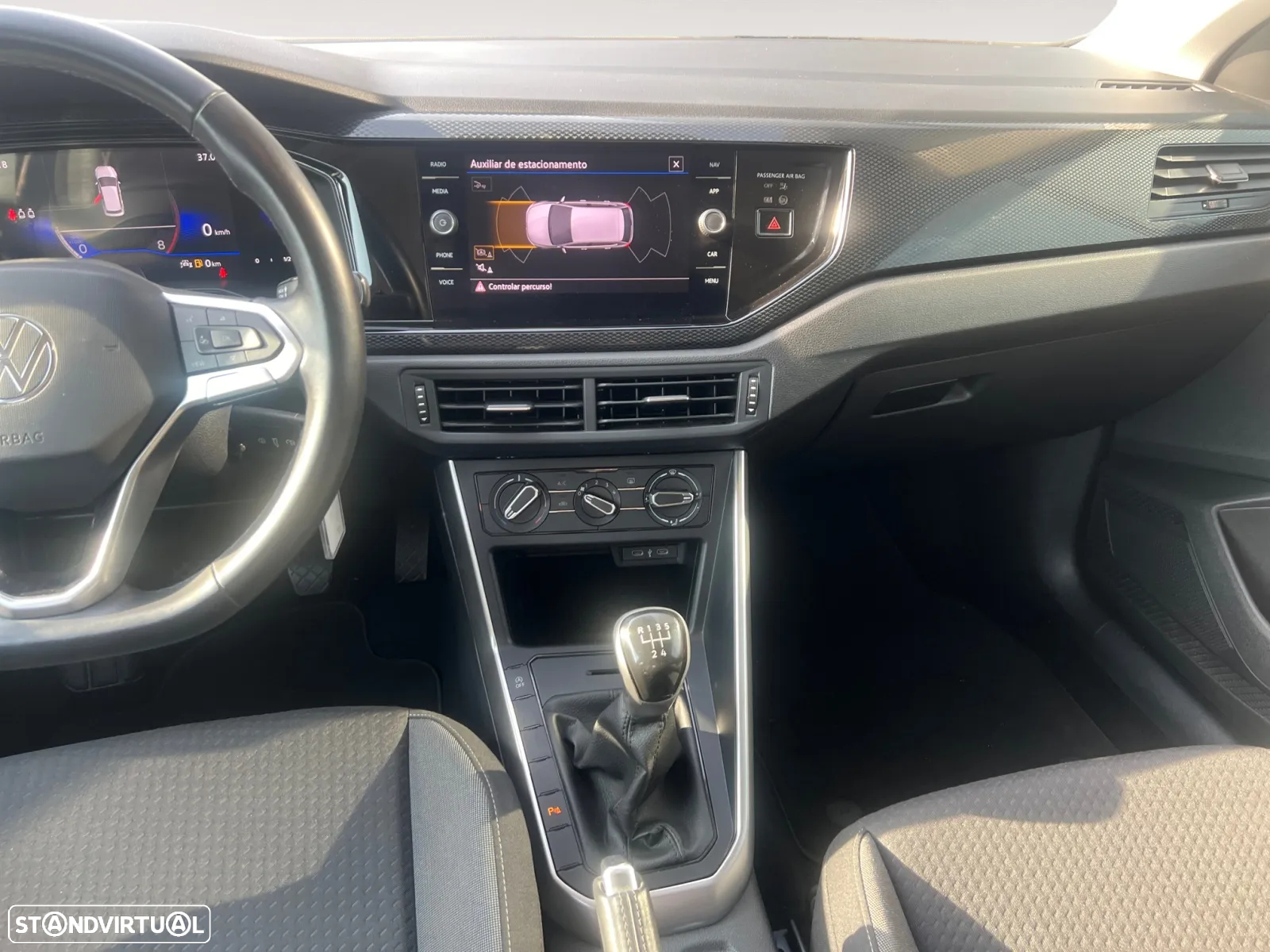 VW Polo 1.0 TSI Urban - 12