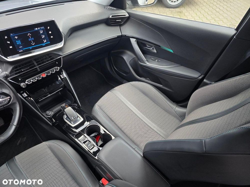 Peugeot 2008 1.2 PureTech Allure S&S EAT8 - 14