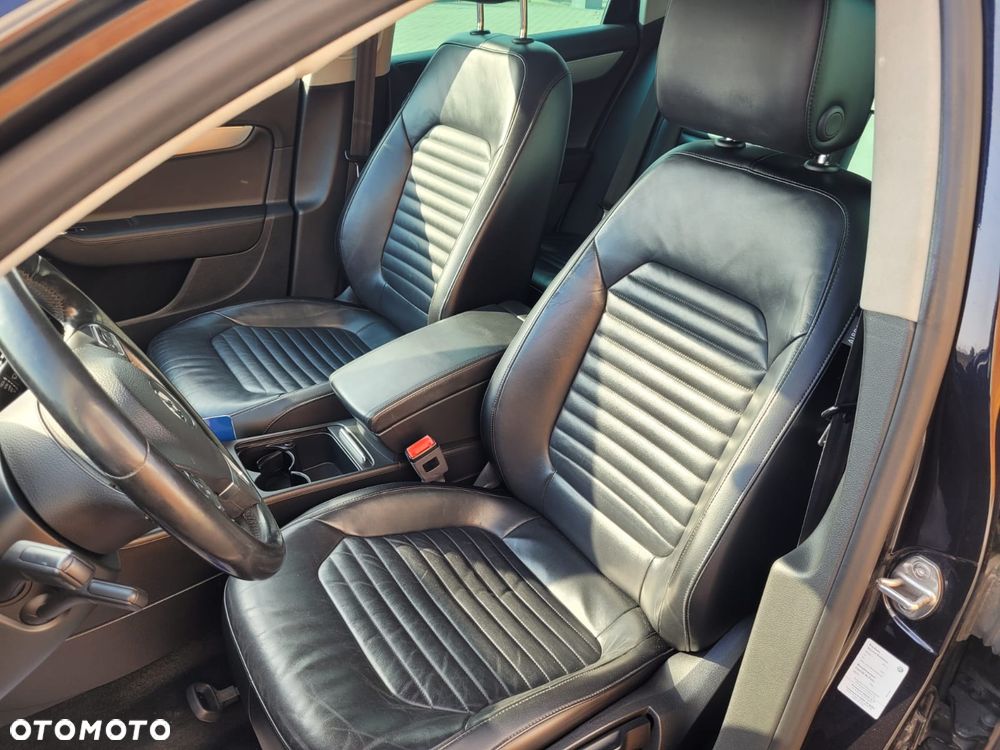 Volkswagen Passat 2.0 Blue TDI DSG SCR Highline - 20