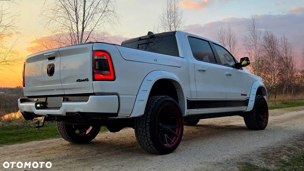 RAM 1500 - 7