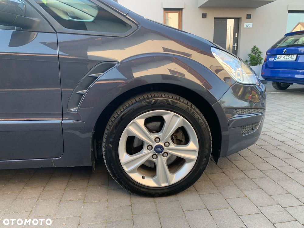 Ford S-Max 2.0 TDCi Titanium - 16