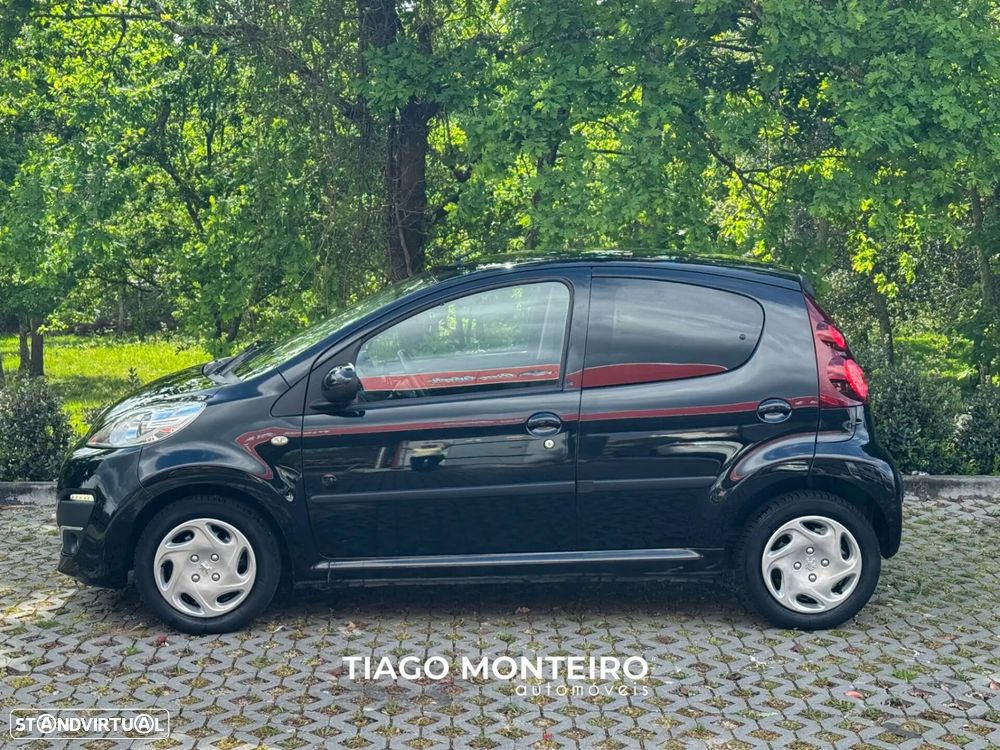 Peugeot 107 1.0 SE Envy - 10