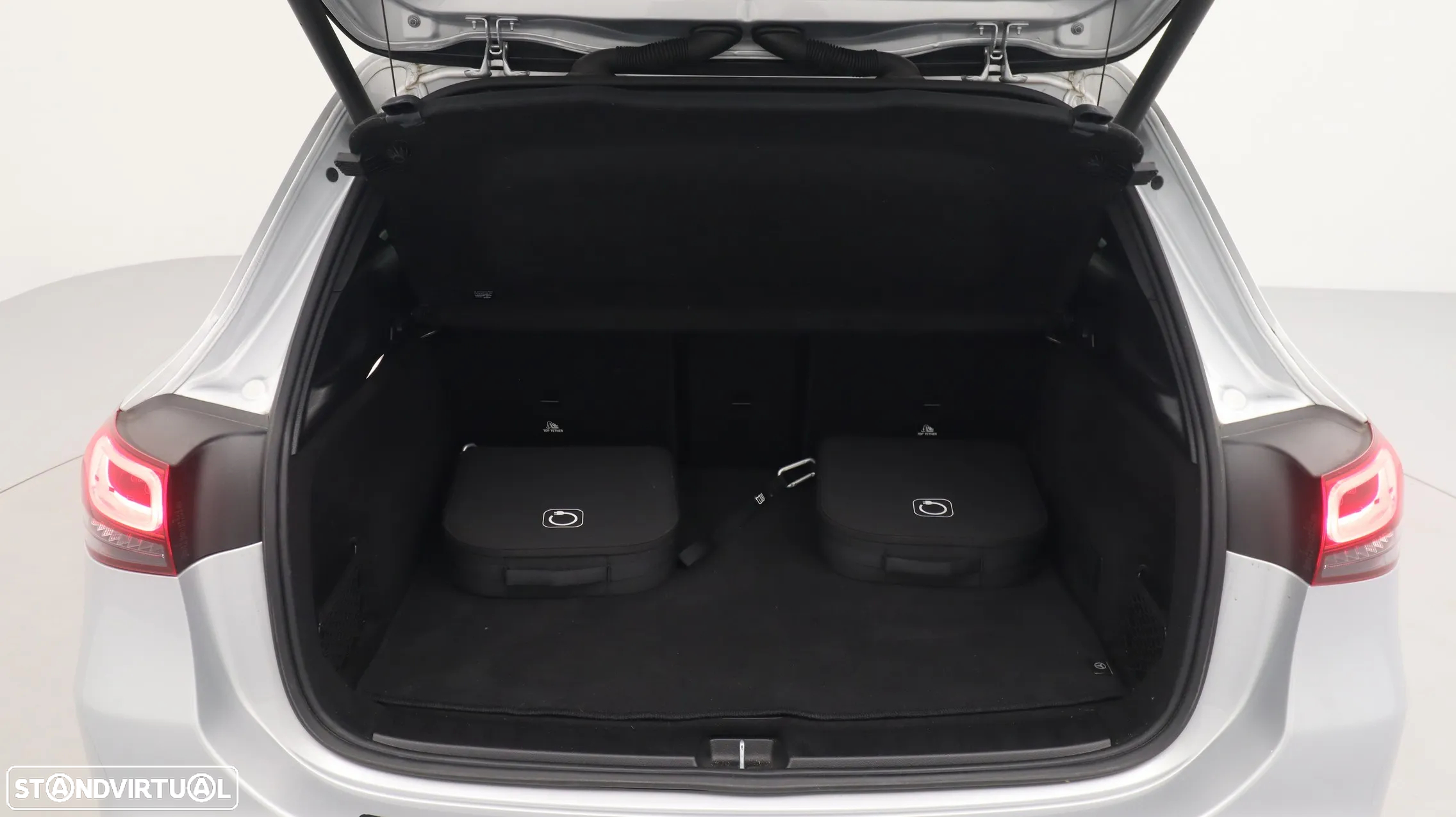 Mercedes-Benz EQA 250 Progressive - 28