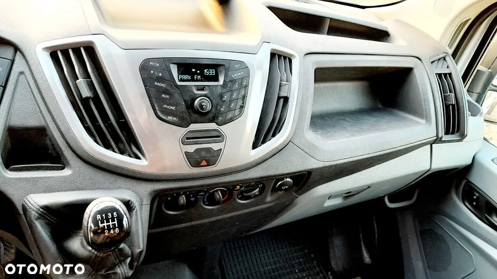 Ford Transit - 8