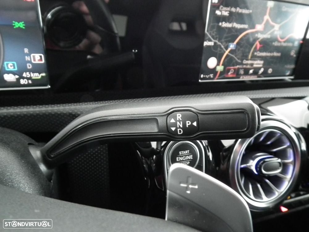 Mercedes-Benz A 250 e 8G-DCT Edition AMG Line - 24