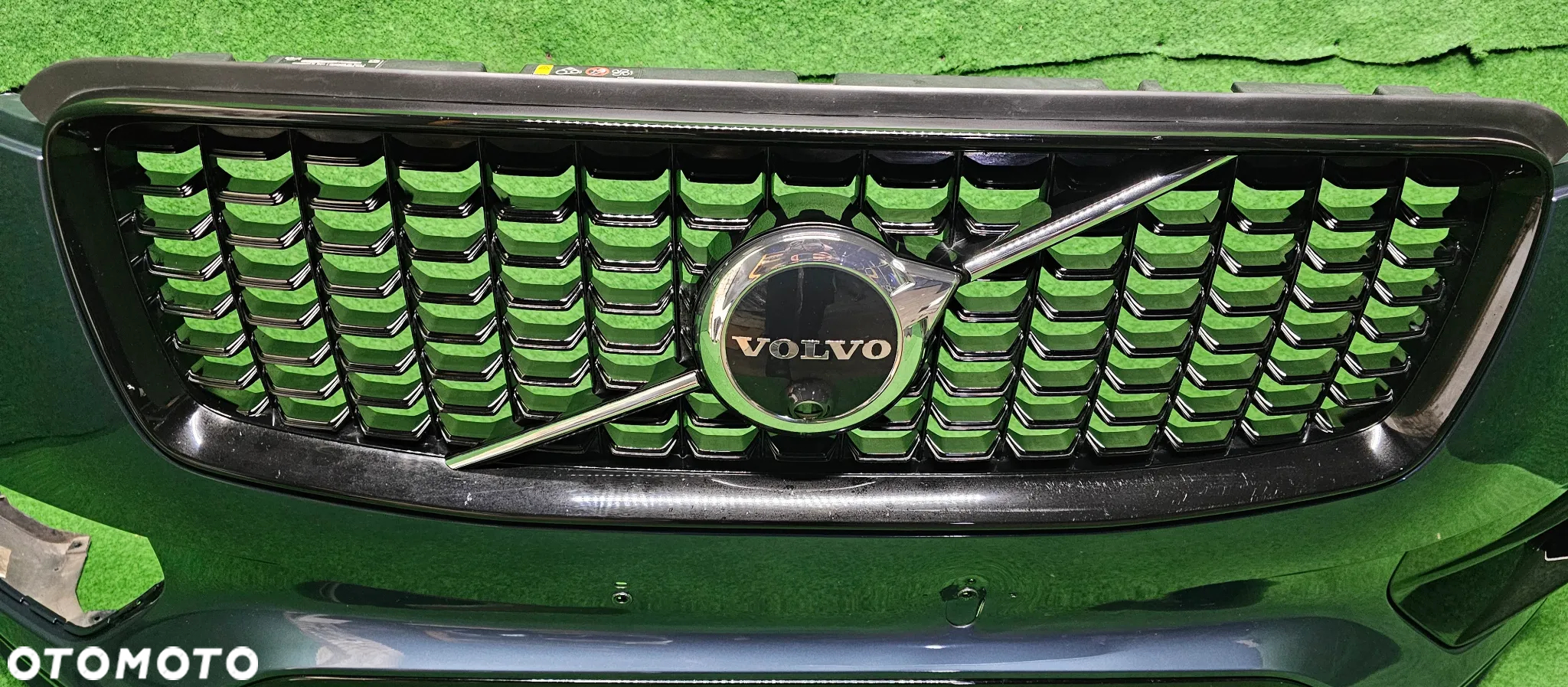 VOLVO XC90 LIFT ----> ZDERZAK PRZEDNI R-DESING - 4