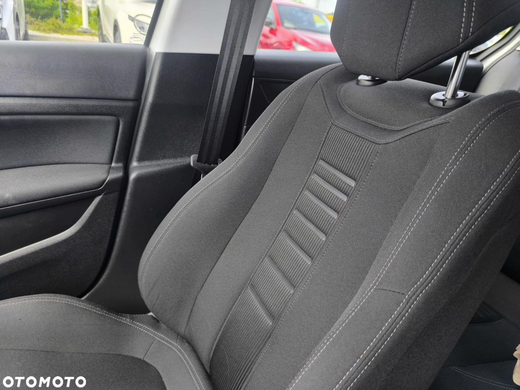 Peugeot 308 1.2 PureTech GPF Allure S&S EAT8 - 27