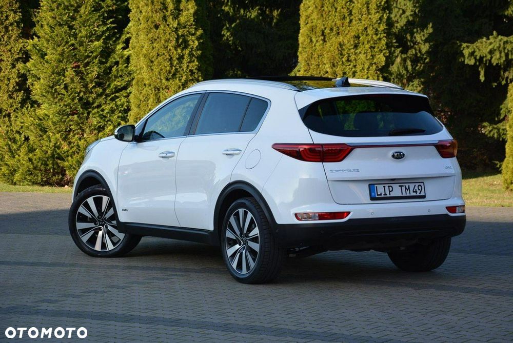 Kia Sportage 2,0 CRDI AWD Platinum - 6