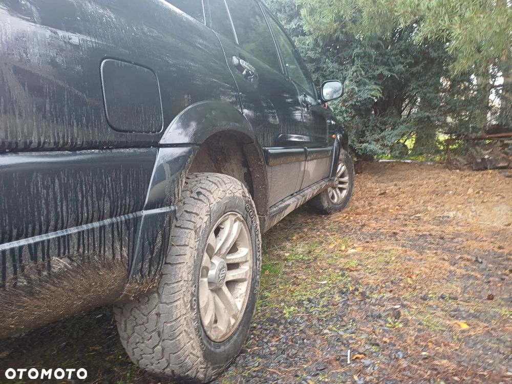 Suzuki Grand Vitara 2.0 HDi - 12