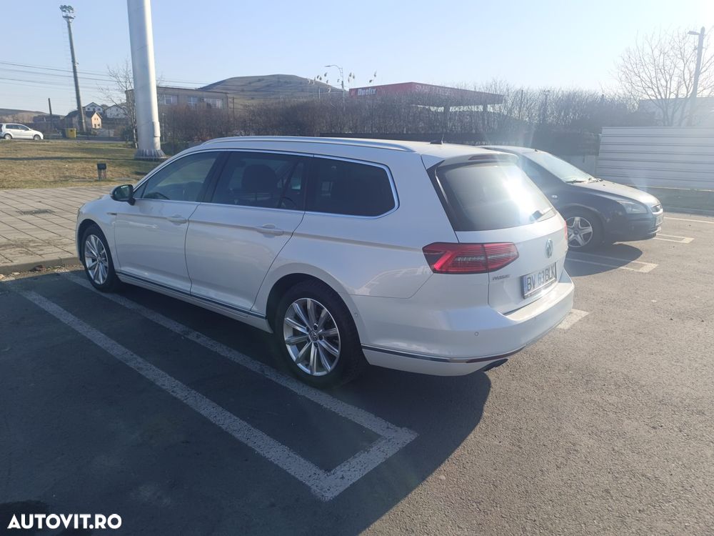 Volkswagen Passat 2.0 TDI DSG 4Motion Comfortline - 2
