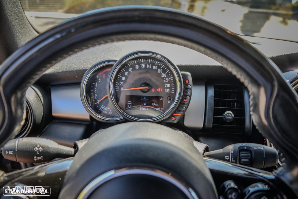 MINI Cabrio Cooper D - 32