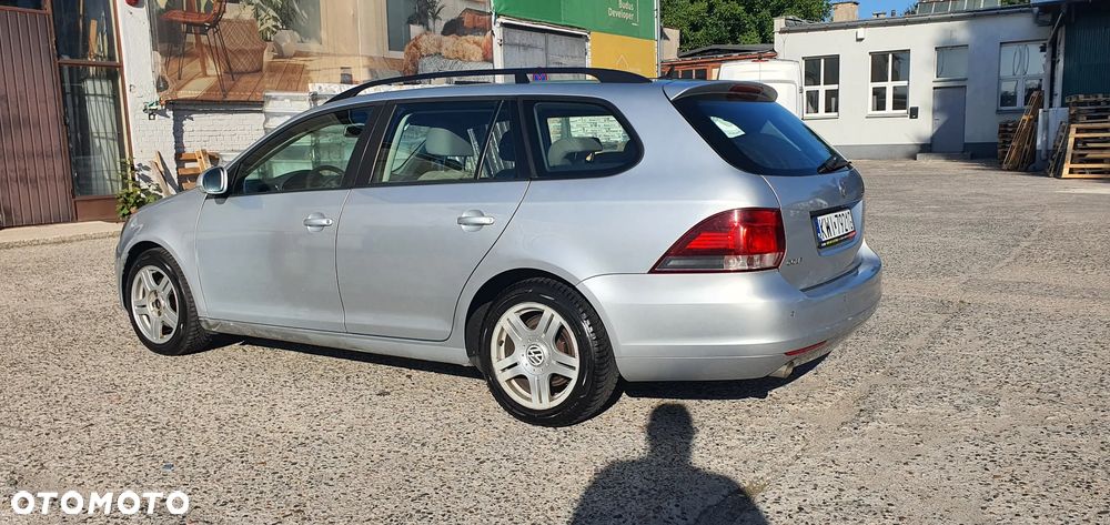 Volkswagen Golf 1.6 TDI BlueMot Trendline DSG - 10