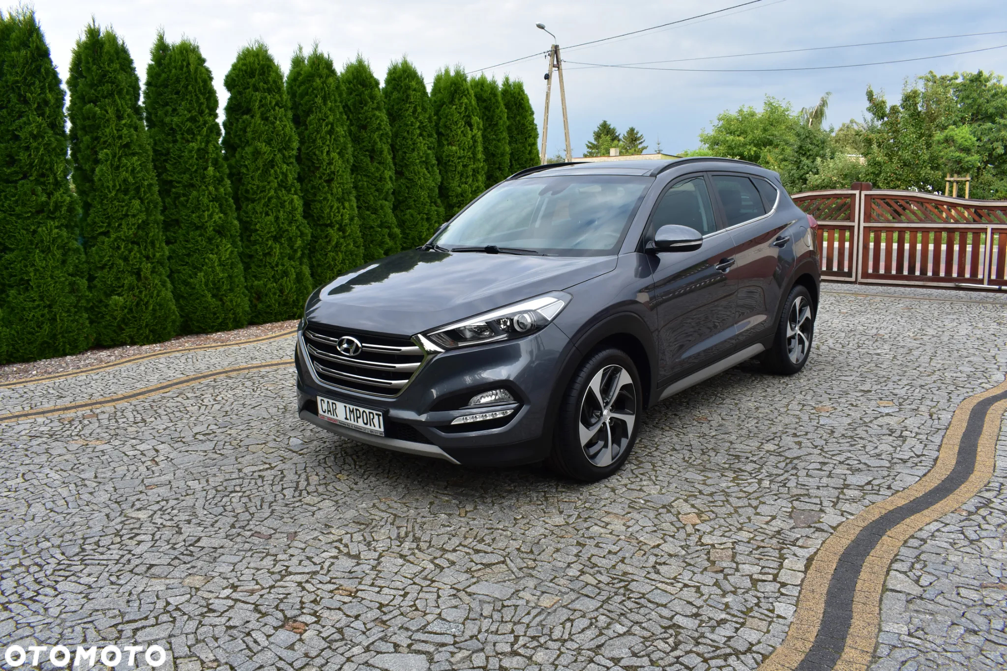 Hyundai Tucson 1.7 CRDI BlueDrive Premium 2WD DCT - 2