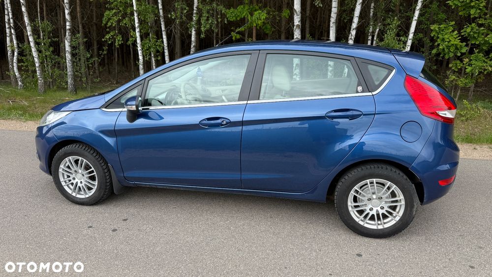 Ford Fiesta 1.25 Ghia EU5 - 4