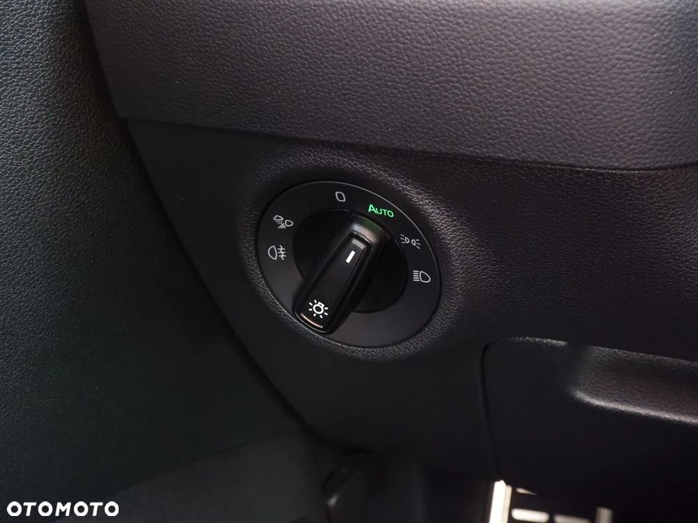 Skoda Karoq 1.5 TSI ACT Sportline DSG - 21
