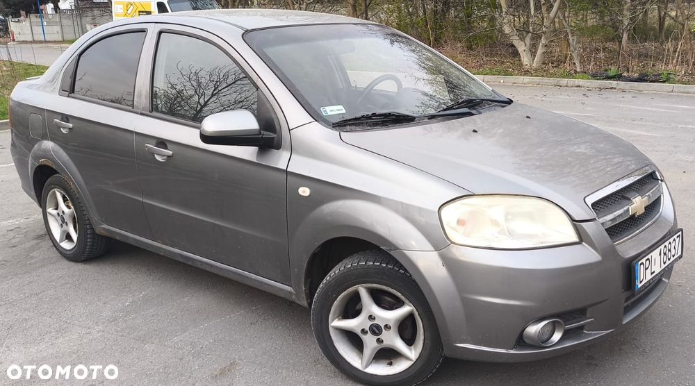 Chevrolet Aveo 1.4 16V LT - 2