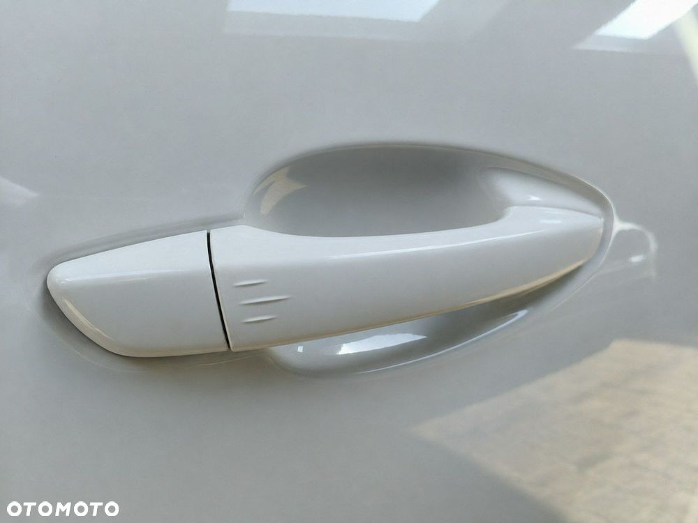 Peugeot 5008 - 13