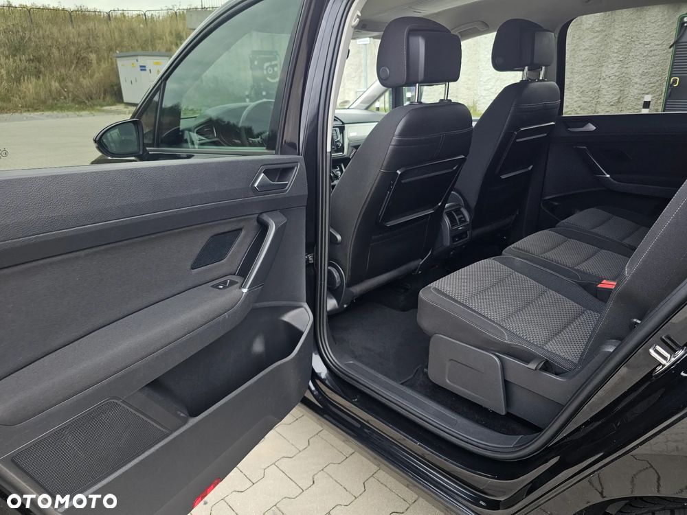 Volkswagen Touran 2.0 TDI SCR DSG Highline - 11