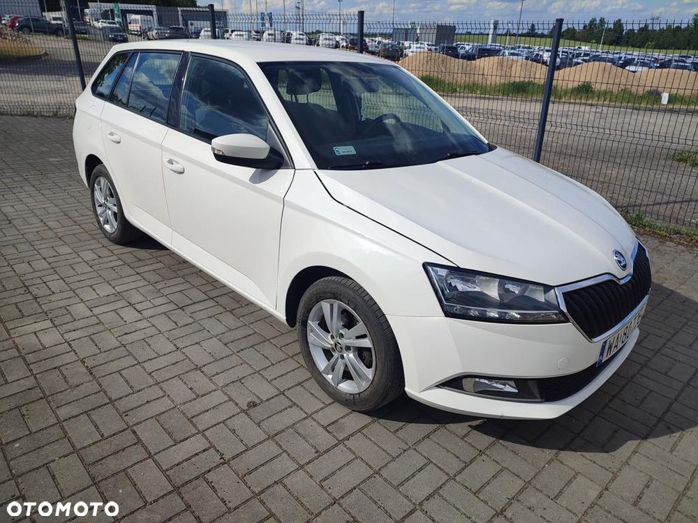 Skoda Fabia 1.0 Ambition - 9