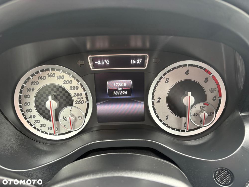 Mercedes-Benz Klasa A 180 CDI AMG Line - 23