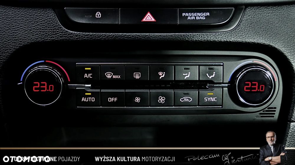 Kia Ceed 1.6 CRDi SCR M DCT - 26