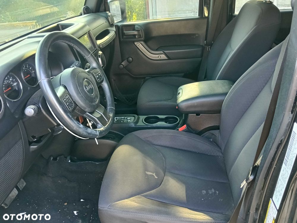 Jeep Wrangler - 6