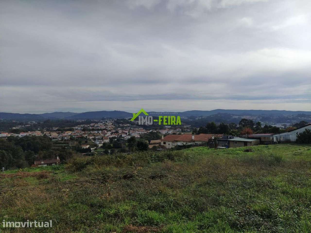 Terreno em Oliveira de Azeméis - Grande imagem: 2/14