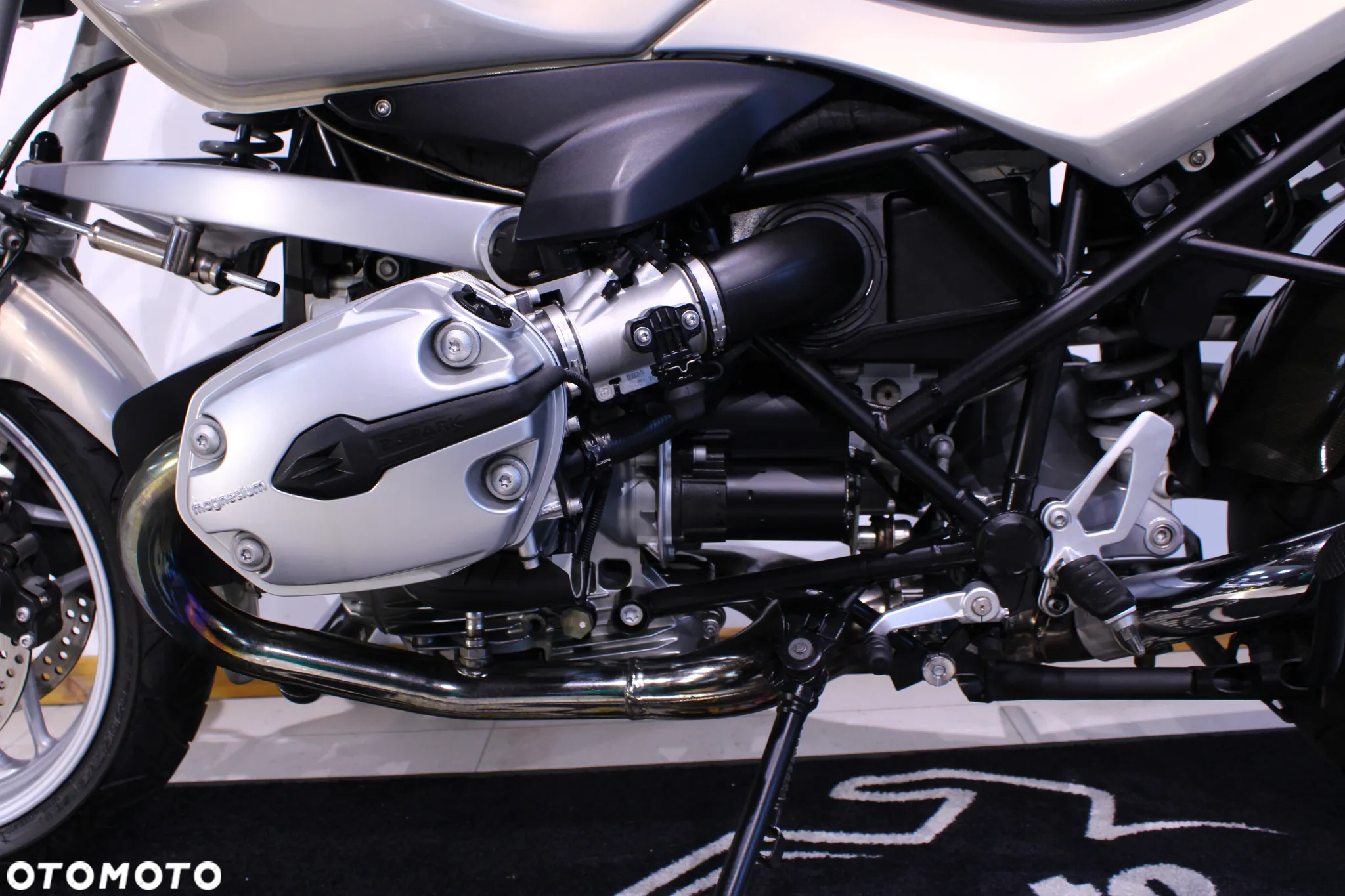 BMW R - 27
