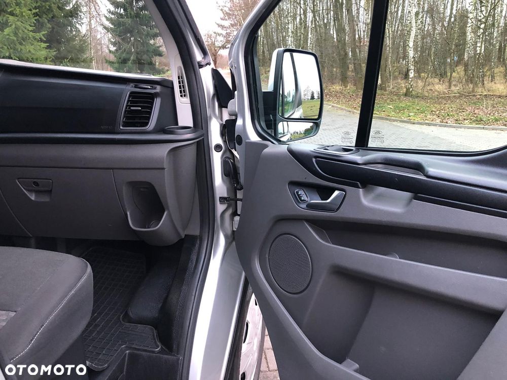 Ford Transit Custom 290 L2H1 Ambiente - 19