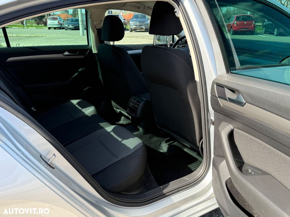 Volkswagen Passat 1.4 TSI Trendline - 7