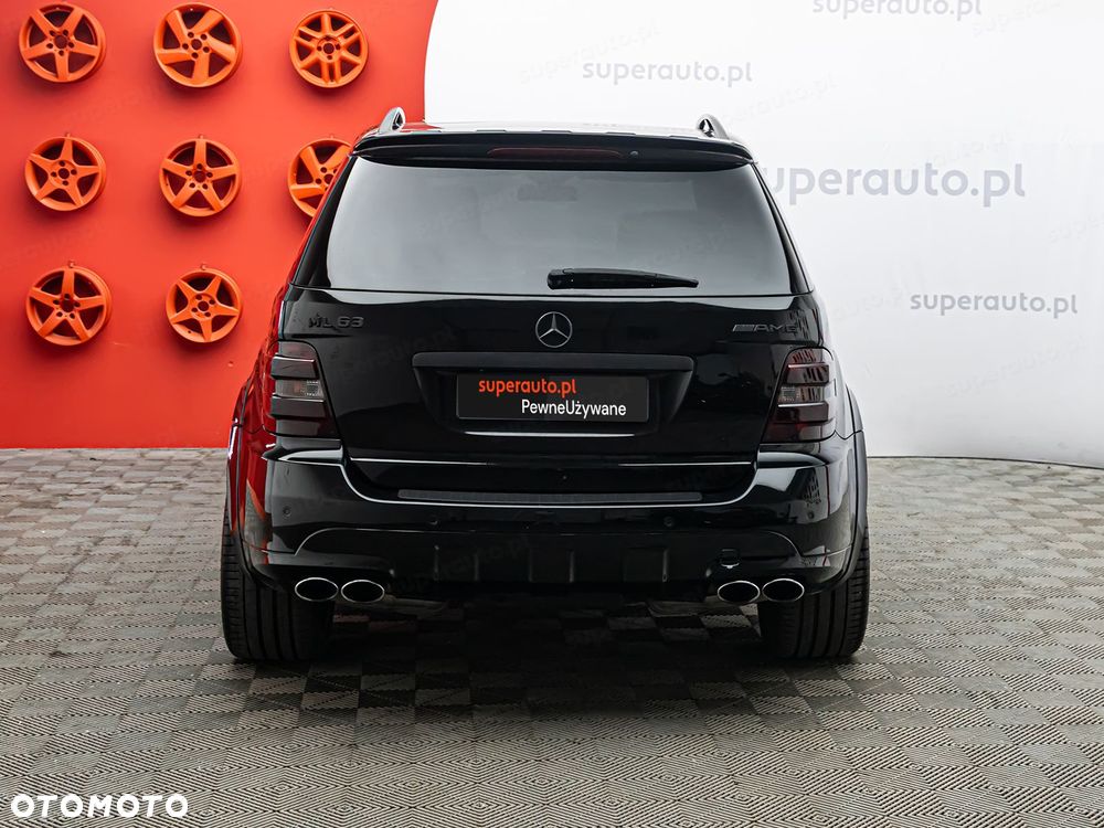Mercedes-Benz ML - 6