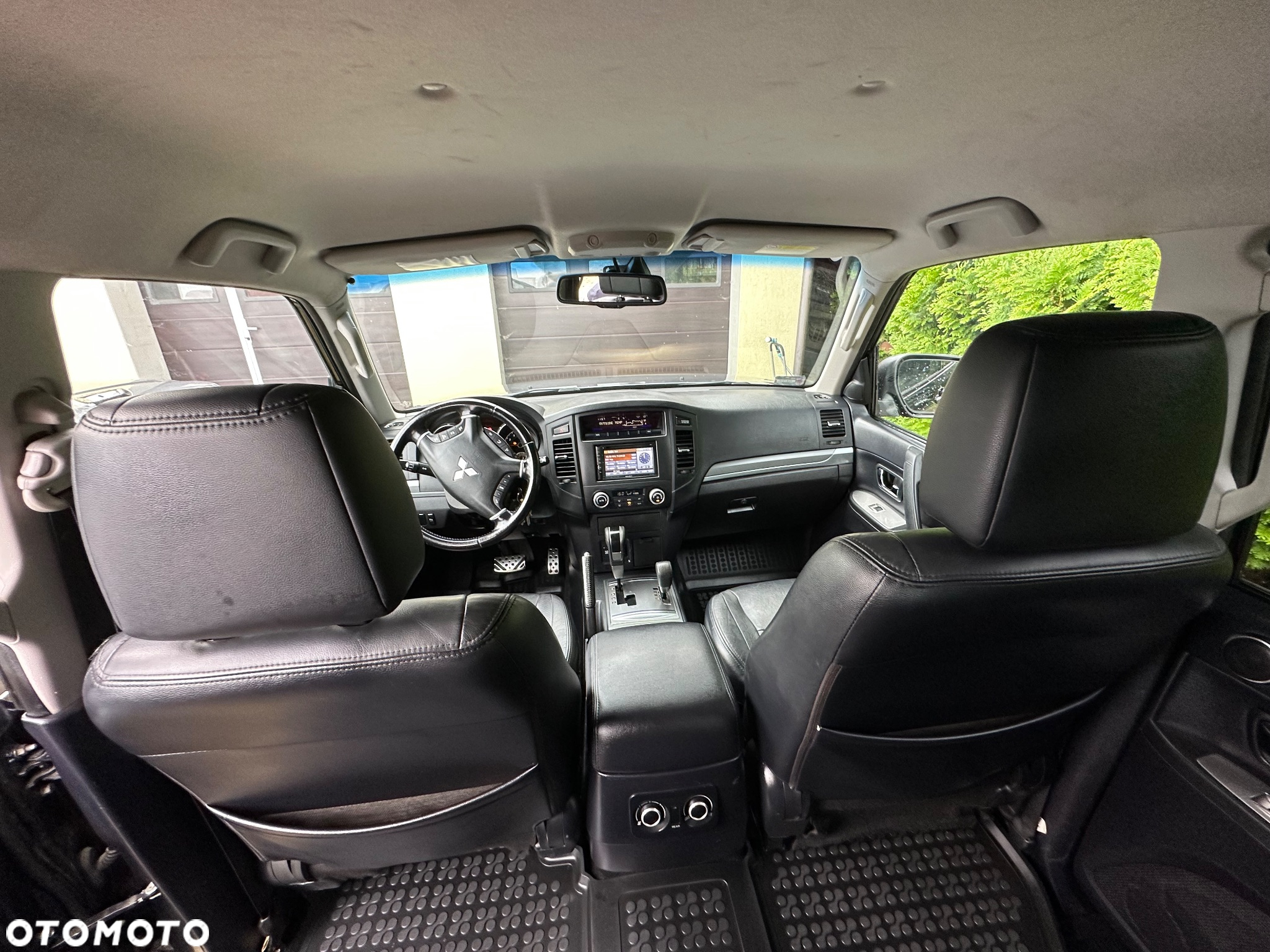 Mitsubishi Pajero 3.2 DID Instyle - 12