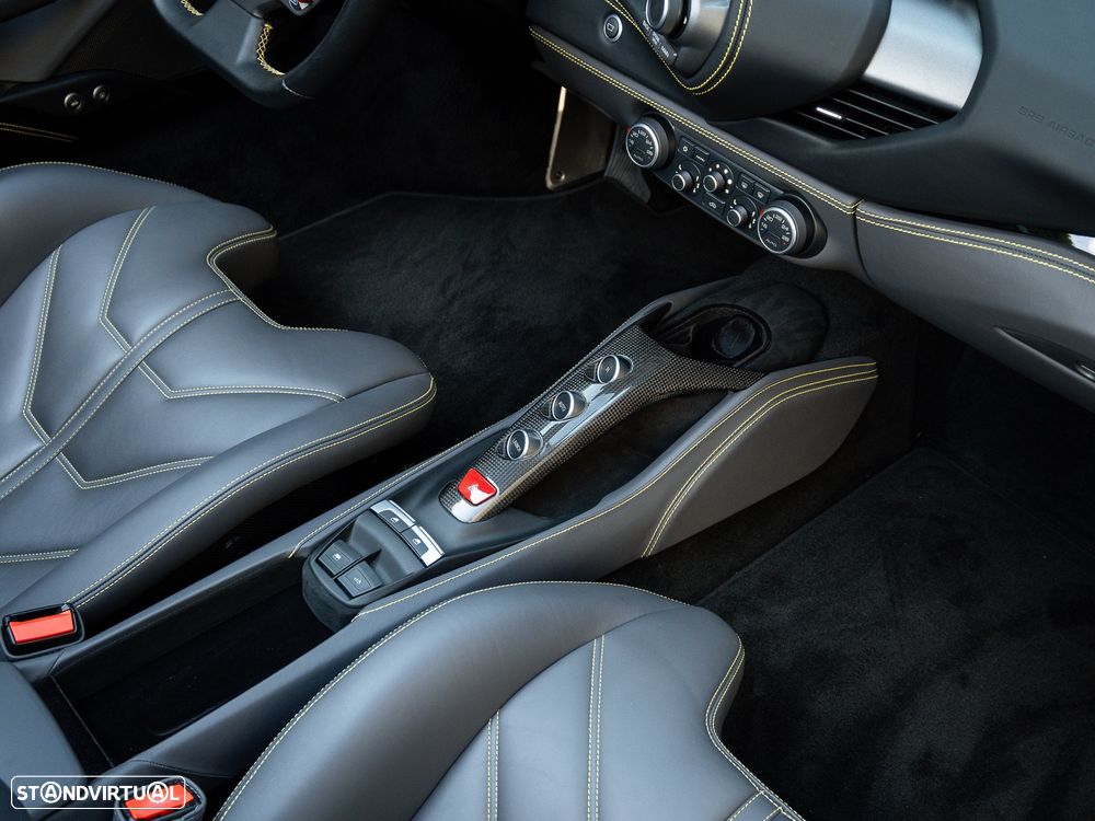 Ferrari 488 GTB Spider - 40