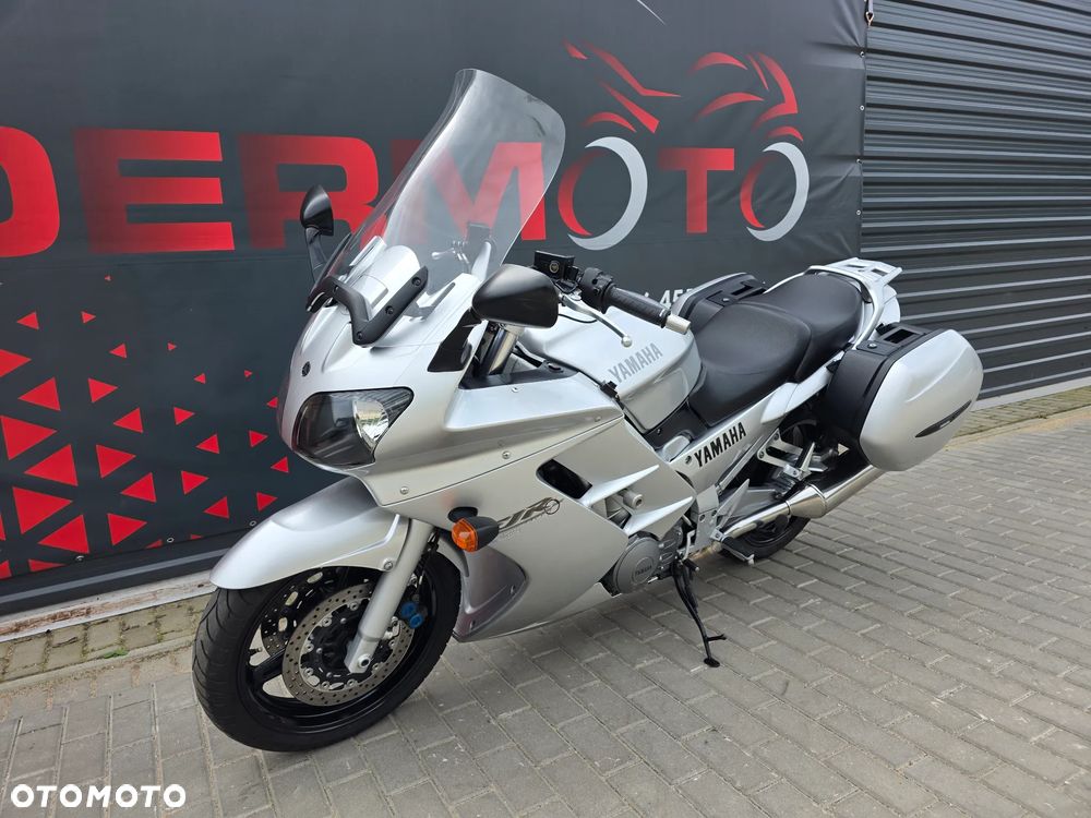 Yamaha FJR - 30