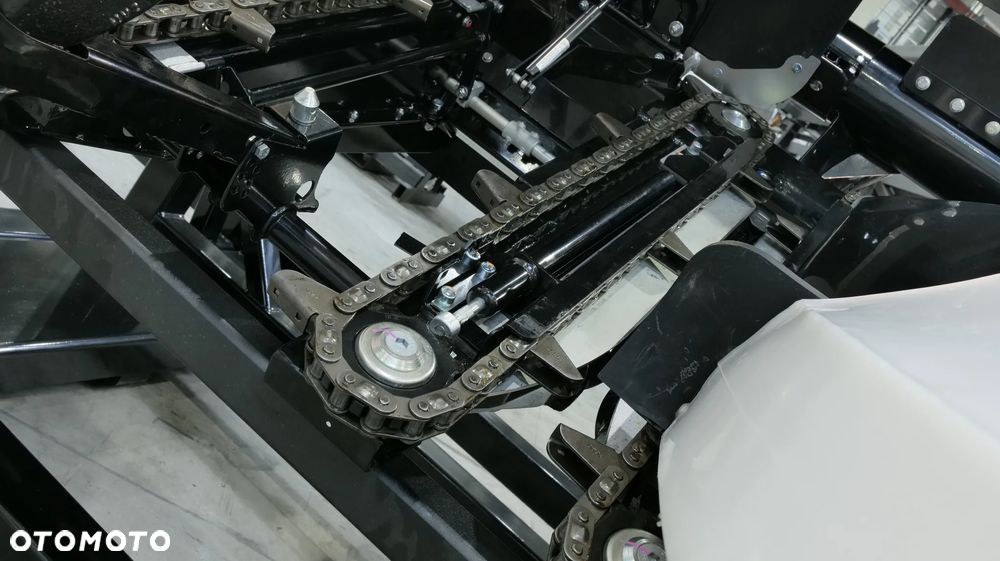 Oros Cornado 6 4+2R Nowa Przystawka do kukurydzy - 10