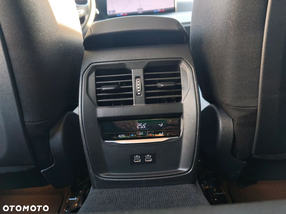 BMW Seria 3 318i Advantage - 28