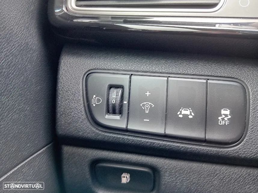 Kia Niro 1.6 GDi HEV EX - 12