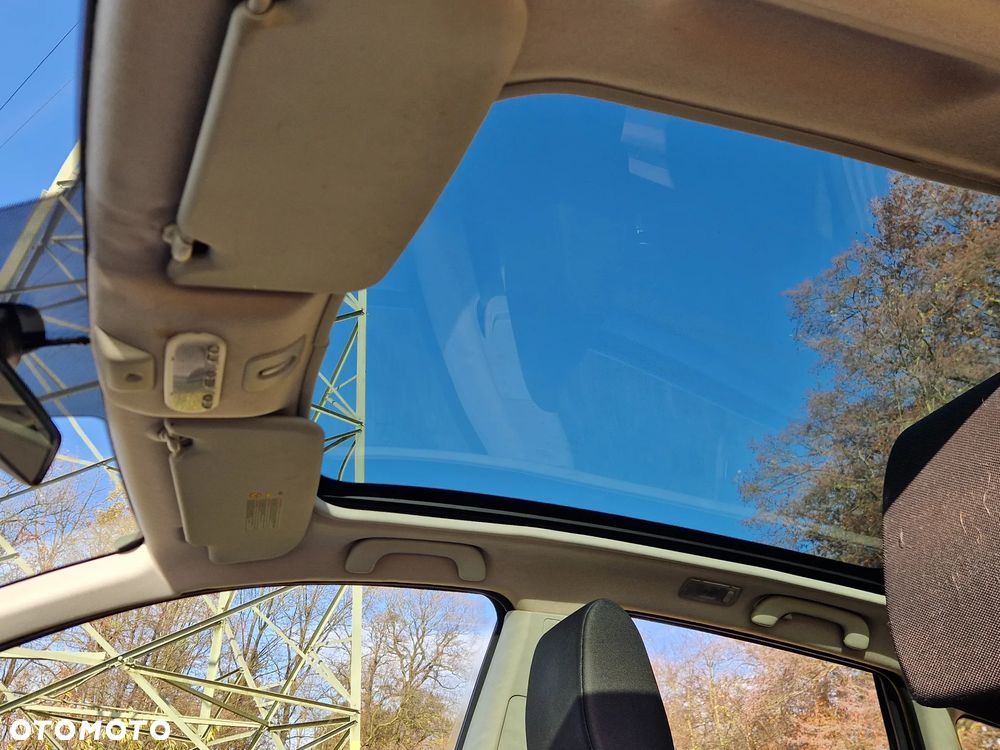 Nissan Qashqai 2.0 4 x 4 tekna - 17