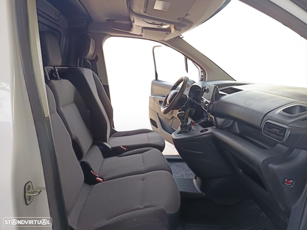 Toyota Proace City 1.5D L1 Comfort PTB - 14