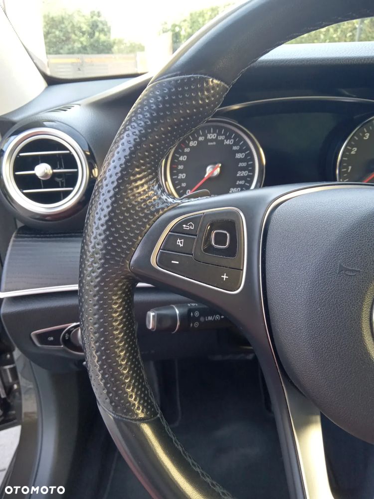 Mercedes-Benz Klasa E 200 9G-TRONIC Avantgarde - 34