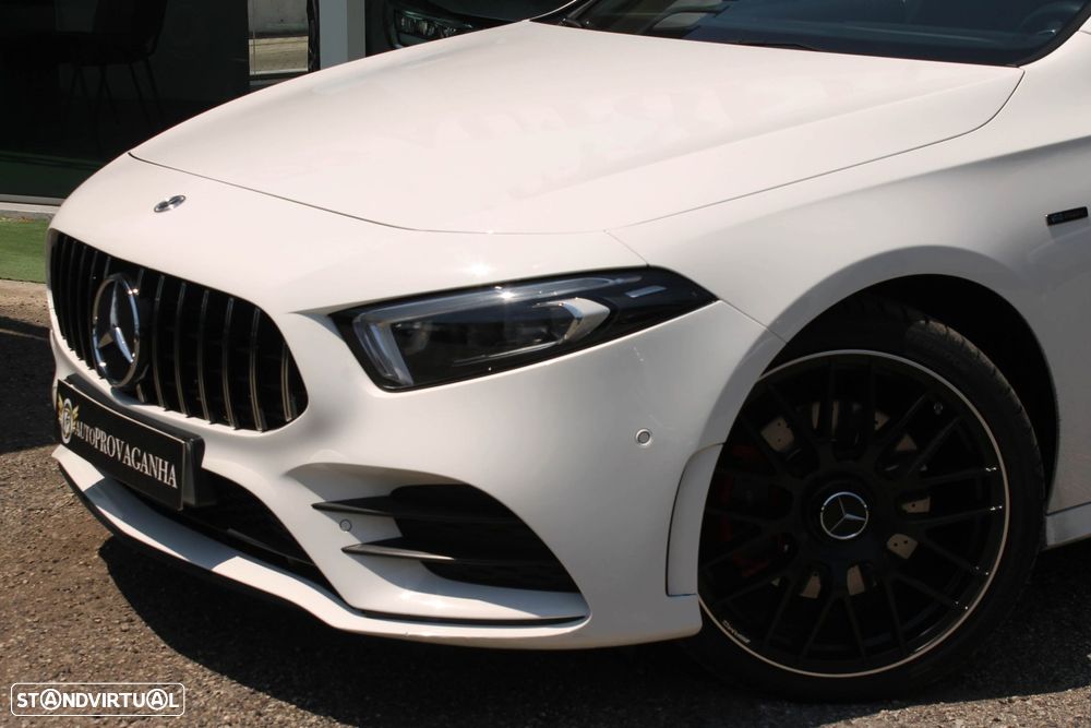 Mercedes-Benz A 250 e 8G-DCT AMG Line - 5
